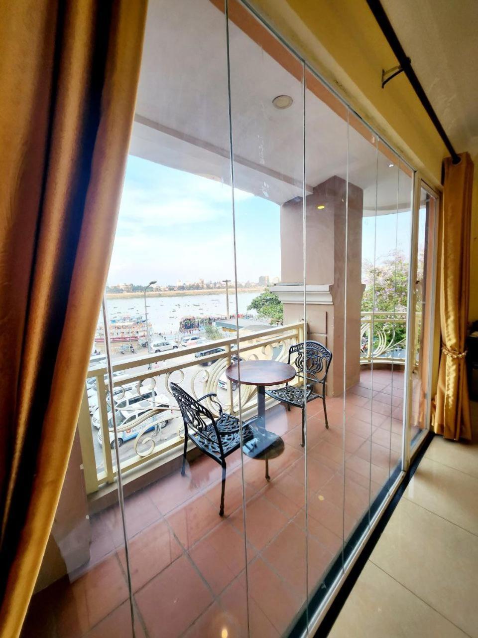 Soma Hotel Phnom Penh Luaran gambar